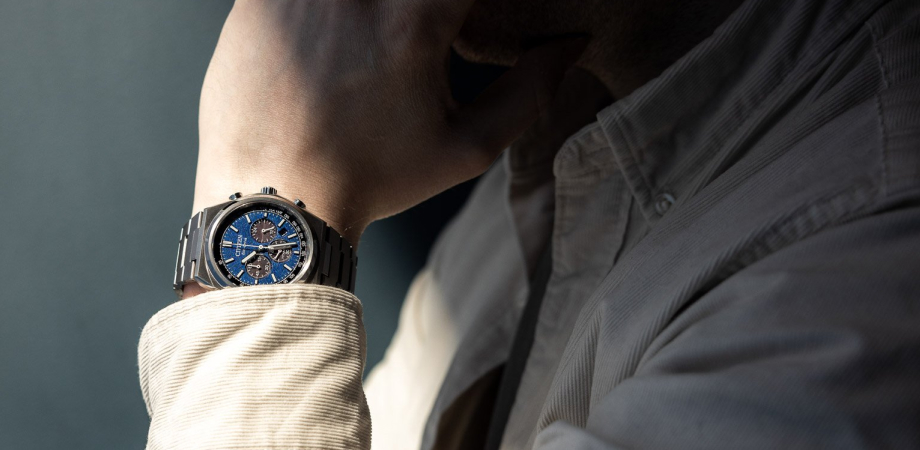 Нові годинники Citizen Super Titanium Eco-Drive Chrono та Day-Date