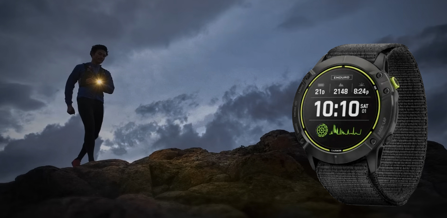 смартгодинник Garmin Enduro 2 з ліхтариком