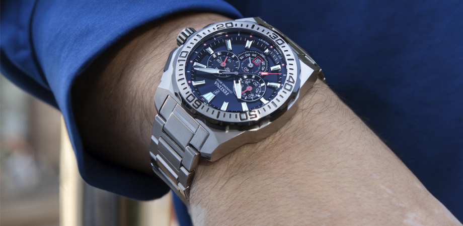 годинники Festina Chrono Bike на руці