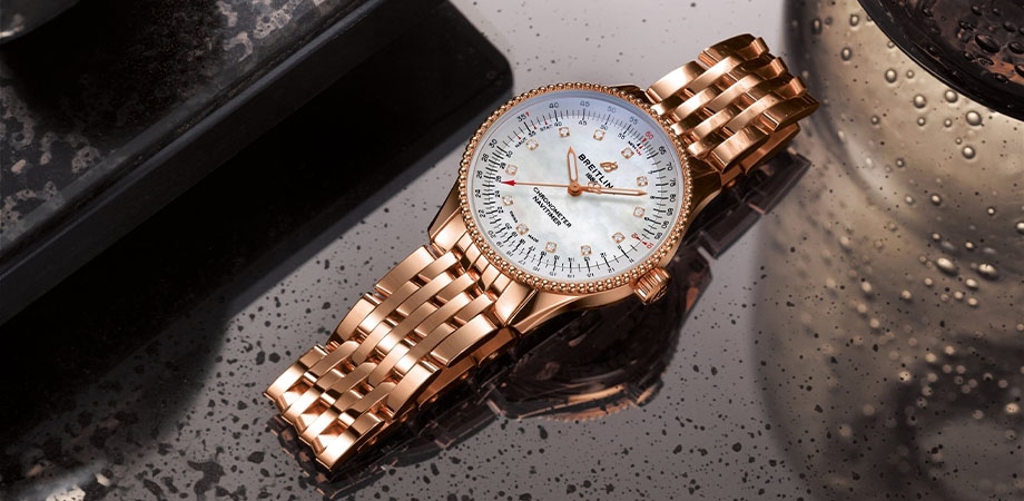 Жіночий наручний годинник Breitling Navitimer Automatic 35