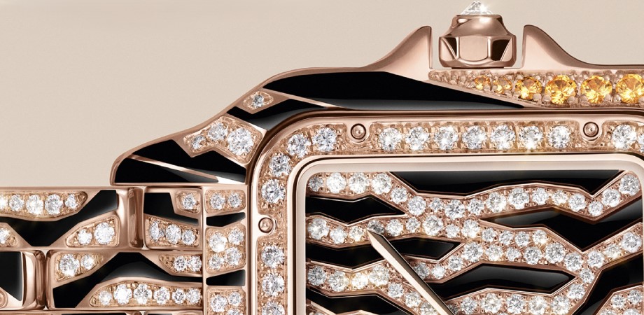 Cartier — грація та розкіш Panthere de Cartier — вигляд на циферблат і головку