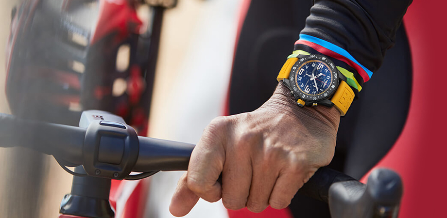 Breitling представляет наручные спортивные часы Endurance Pro