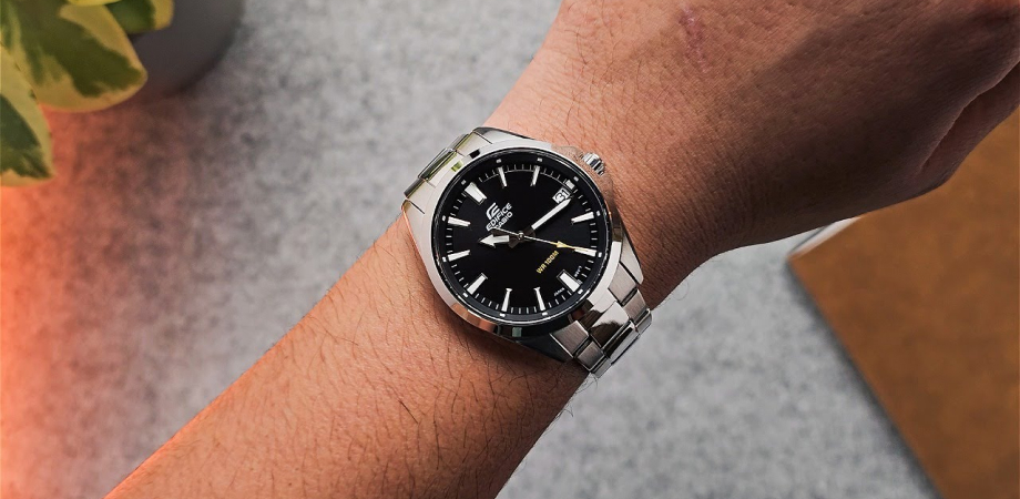часы CASIO EFV-100D-1AVUEF (100 м)