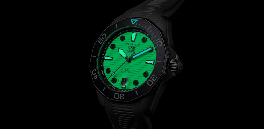 часы TAG Heuer Aquaracer Professional 300 Night Diver