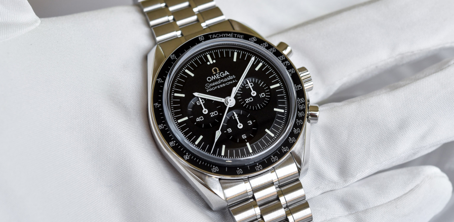 часы Omega Speedmaster Moonwatch Professional Master Chronometer