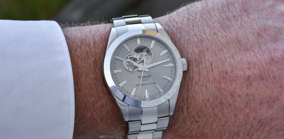 годинник Tissot Gentleman Powermatic 80 Open Heart Collection на руці