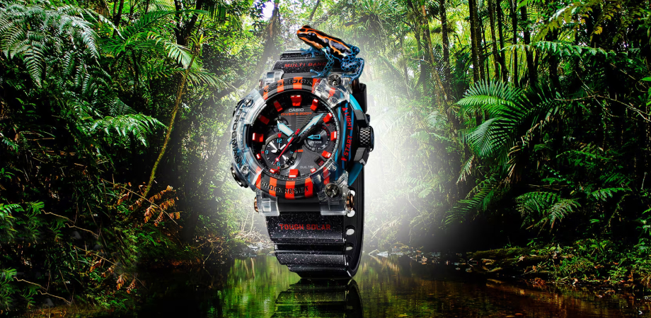 годинник CASIO G-SHOCK Master of G Poison Dart Frogman GWF-A1000APF-1A на тлі лісу