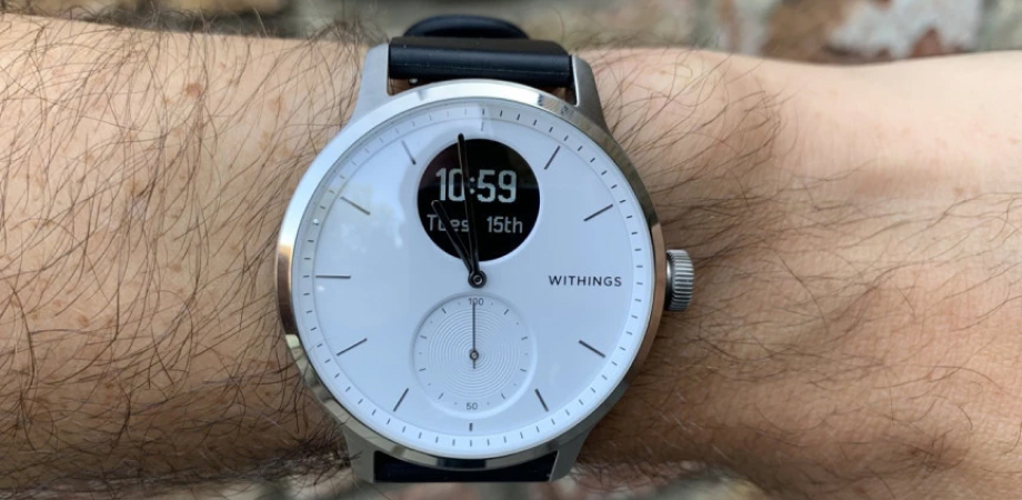 смартгодинник Withings ScanWatch