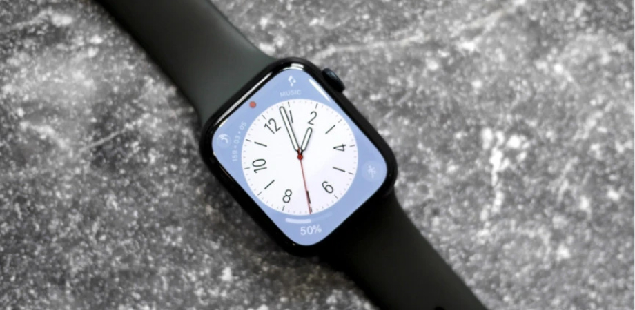 смартгодинник Apple Watch Series 8