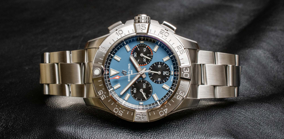 годинник Breitling Avenger - синій